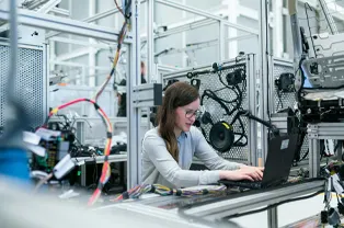 Top ERP Systems for Electronics Industries and Companies